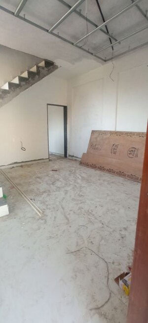 Room in 3 BHK Villa at Gurudwara Colony – for Sale