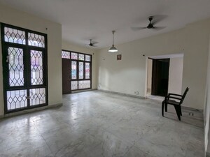 3 BHK Builder Floor For Rent in Sushant Lok Iii