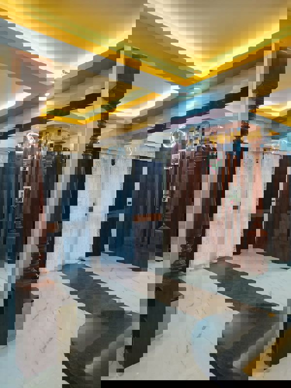 3.5 BHK + Extra Room 1300 Sq.Ft. Apartment in Nahar Amaryllis Towers and Plaza