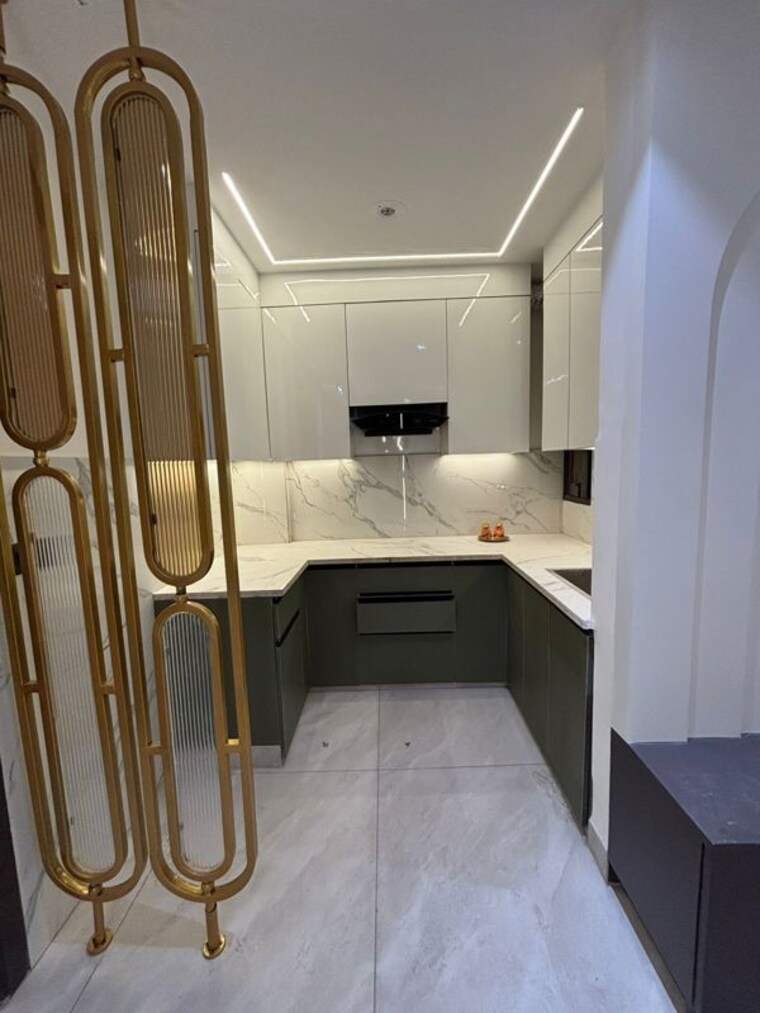 Kitchen, nawada 3 Bedroom 900 Sq.Ft. Apartment In Nawada Delhi 10313039