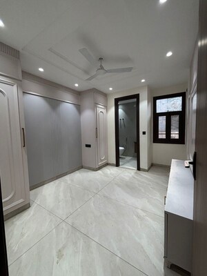 Bedroom in 3 BHK Apartment at Nawada – for Rent