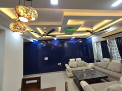 2 BHK Apartment For Rent in Himalaya Pride