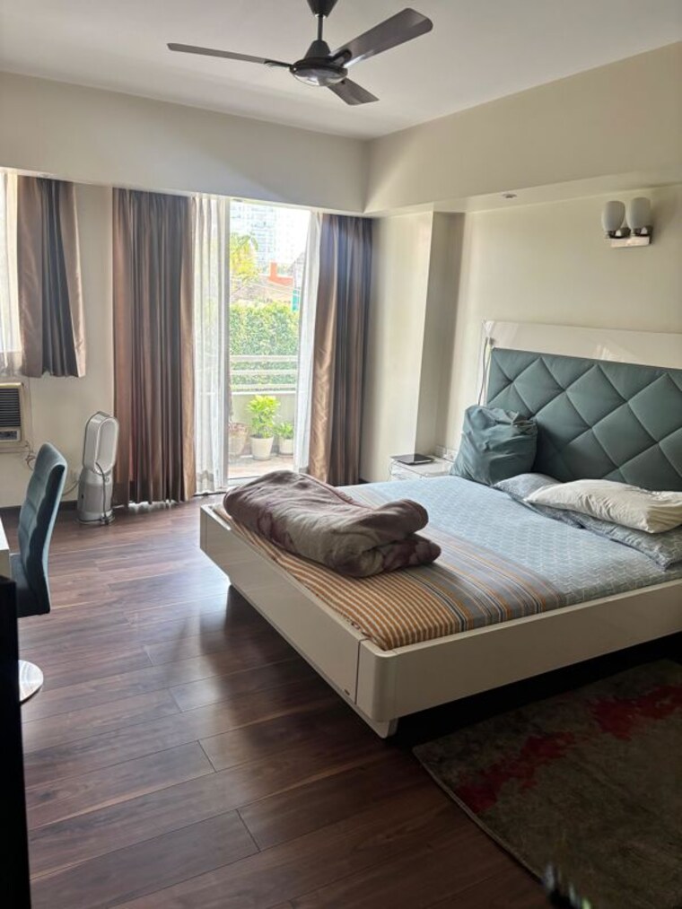 Bedroom, dlf-the-icon 3.5 Bedroom 2810 Sq.Ft. Apartment In Dlf Phase V Gurgaon 10313037