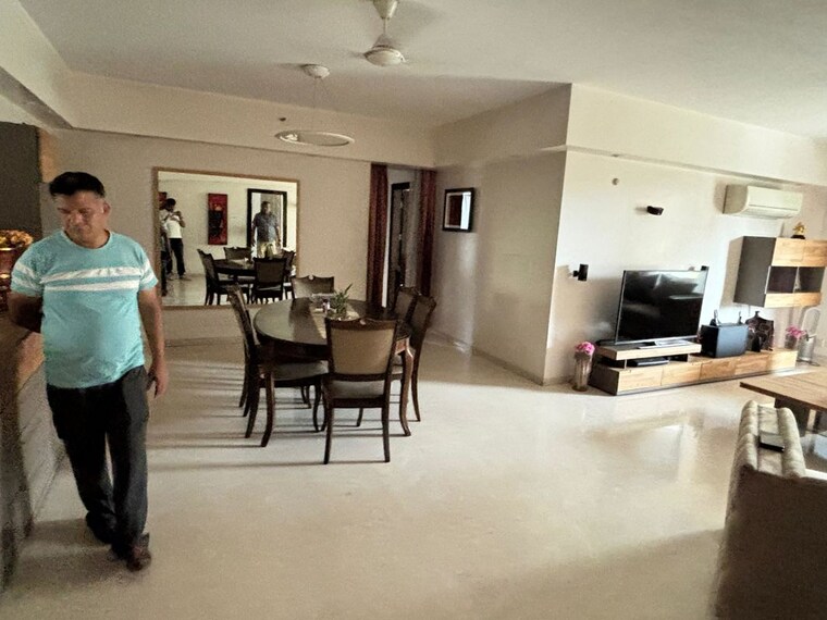 Gym, dlf-the-icon 3.5 Bedroom 2810 Sq.Ft. Apartment In Dlf Phase V Gurgaon 10313037