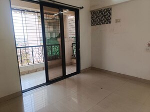 2 BHK Apartment For Sale in Miracle Heights, Kopar Khairane