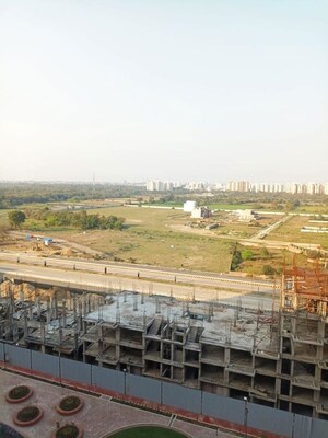 4 BHK Apartment – Exterior View View at Emaar Orange Castle, Gomti Nagar - for Rent