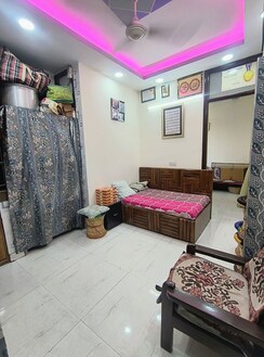 1 BHK + Pooja Room Builder Floor For Rent in Govindpuri