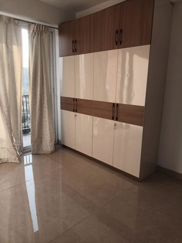 Room, one-oak-natura 3 Bedroom 1460 Sq.Ft. Apartment In Sushant Golf City Lucknow 10310200