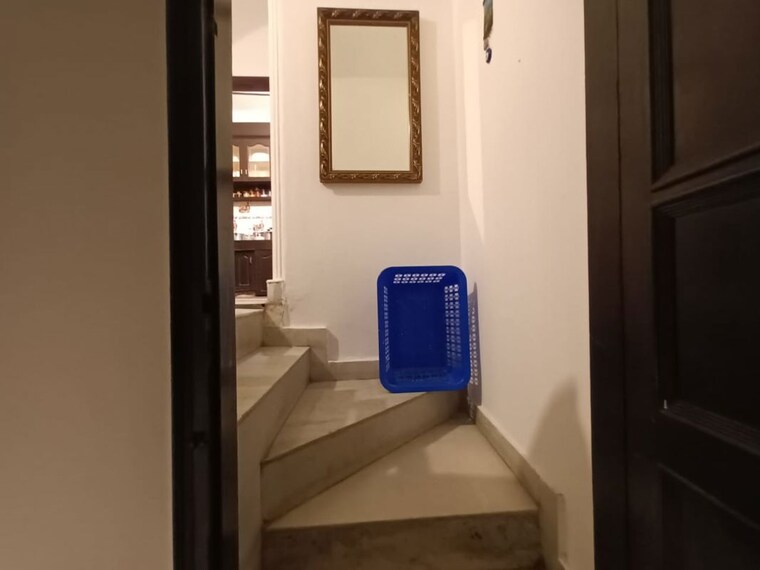 Bathroom, hauz khas 3 Bedroom 188 Sq.Yd. Builder Floor In Hauz Khas Delhi 10312330