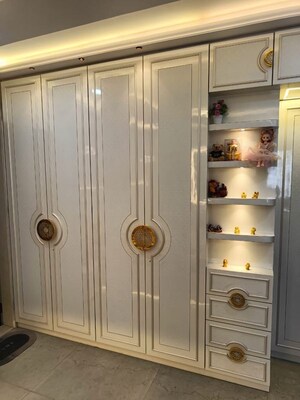 Furnished Amenities in 3 BHK Apartment at Hiranandani Estate Princeton, Ghodbunder Road – for Rent