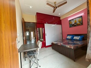 Living Room in 3 BHK Builder Floor at Sector 57 – for Rent