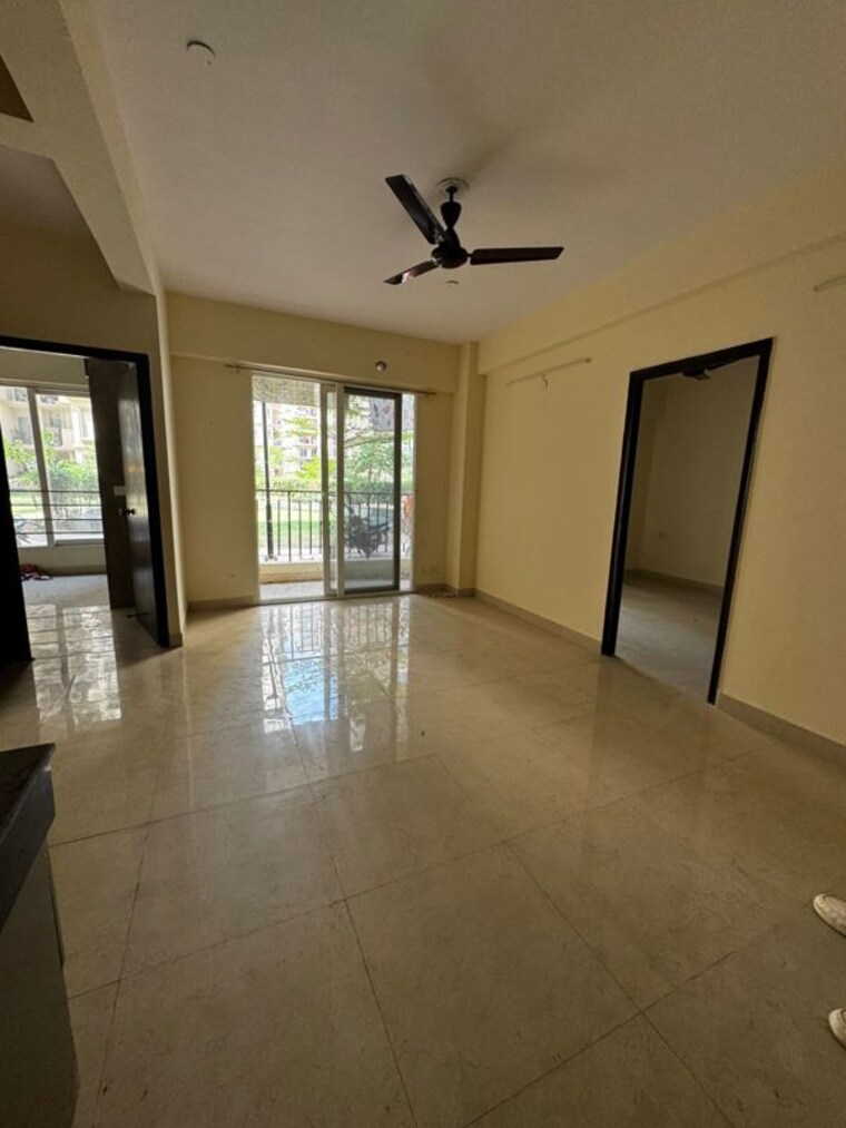 Room, signature-the-serenas 2 Bedroom 531 Sq.Ft. Apartment In Sohna Sector 36 Gurgaon 10313116