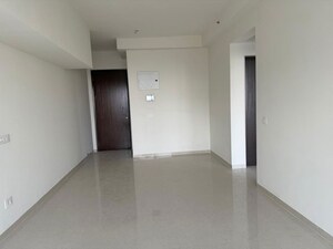 Room in 2 BHK Apartment at Seawoods – for Rent