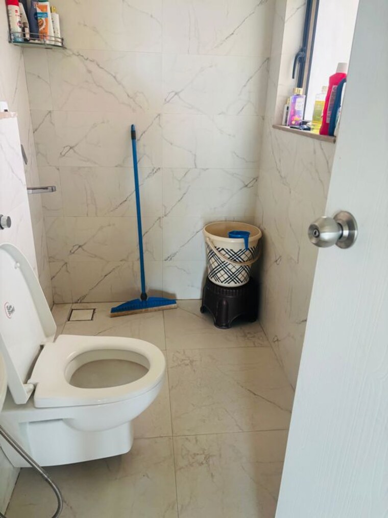 Bathroom, runwal-bliss 2 Bedroom 723 Sq.Ft. Apartment In Kanjurmarg East Mumbai 10313205