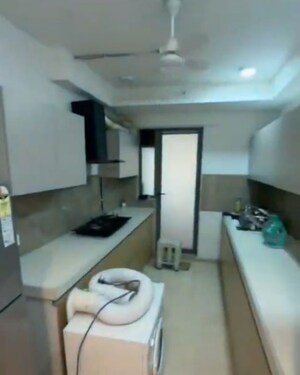 Team Area in 3 BHK Apartment at The Park Residency Andheri, Andheri West – for Rent