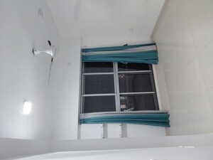 1 BHK Apartment For Rent in UK Iridium, Kandivali East