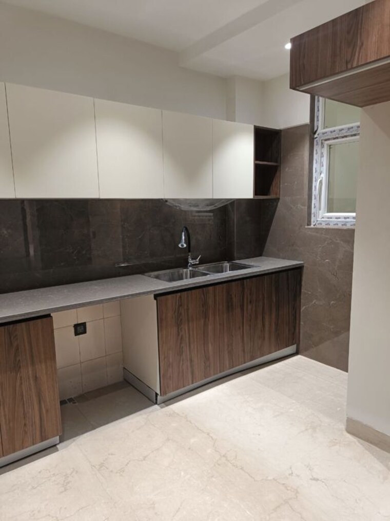 Kitchen, green park extension 4 Bedroom 300 Sq.Yd. Builder Floor In Green Park Extension Delhi 10313301