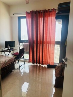 2 BHK + Extra Room Apartment For Rent in Runwal Bliss