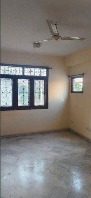 3 BHK Apartment For Rent in Rohtas Pashupati Apartments, Butler Colony