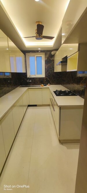Kitchen in 3 BHK Builder Floor at Sector 25 – for Rent
