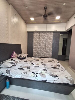 Bedroom in 2 BHK Apartment at Dahisar East – for Sale