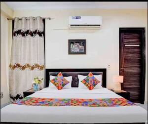 Bedroom in 5 BHK Independent House at Super MIG, Sector 105 – for Rent