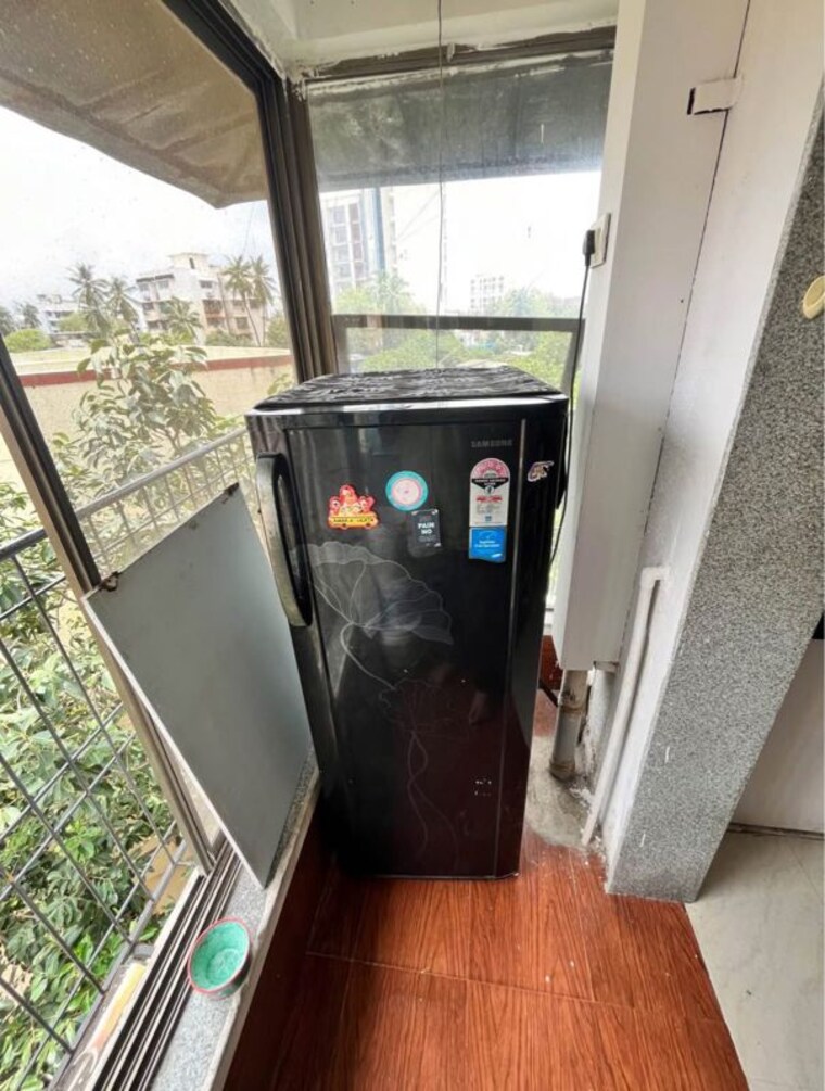 Balcony, goregaon west 3 Bedroom 908 Sq.Ft. Apartment In Goregaon West Mumbai 10313392