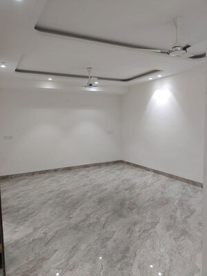 Living Room in  Apartment at Mandi – for Rent