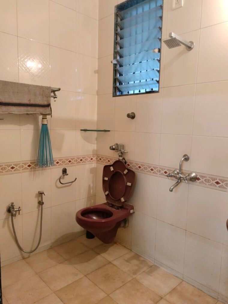 Bathroom, sanpada 2 Bedroom 650 Sq.Ft. Apartment In Sanpada Navi Mumbai 10313432