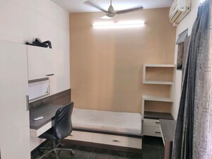 Living Room in 2 BHK Apartment at Sanpada – for Rent