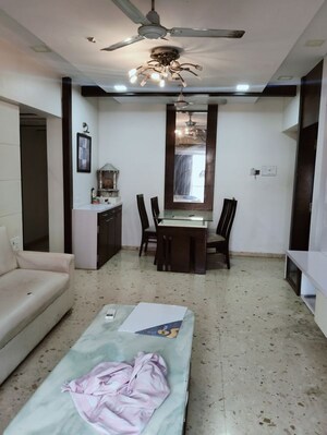 Hall in 2.5 BHK Apartment at Malad East – for Sale