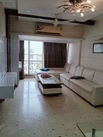 2.5 BHK + Servant Room 750 Sq.Ft. Apartment in Malad East