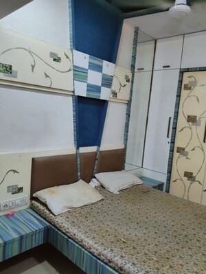 Bedroom in 2.5 BHK Apartment at Malad East – for Sale