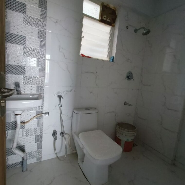 Bathroom, shree-audumbar-park 2 Bedroom 1000 Sq.Ft. Apartment In Dhayari Pune 10313434