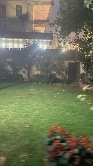 3 BHK Builder Floor For Rent in Sector 21