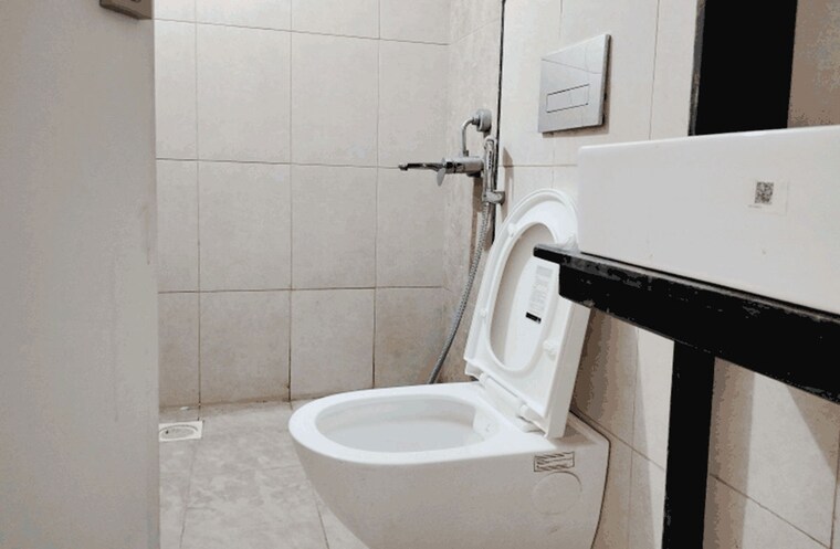Bathroom, mahalunge Pg For Boys & Girls In Mahalunge 10313497