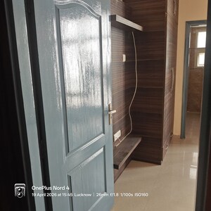 Building Lobby in 3 BHK Apartment at Omaxe R2, Gomti Nagar – for Sale