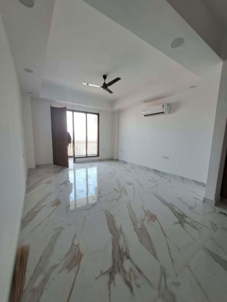 Room, south city 1 2 Bedroom 1800 Sq.Ft. Builder Floor In South City 1 Gurgaon 10313568