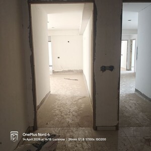 Building Lobby in 3.5 BHK Apartment at Omaxe R2, Gomti Nagar – for Sale