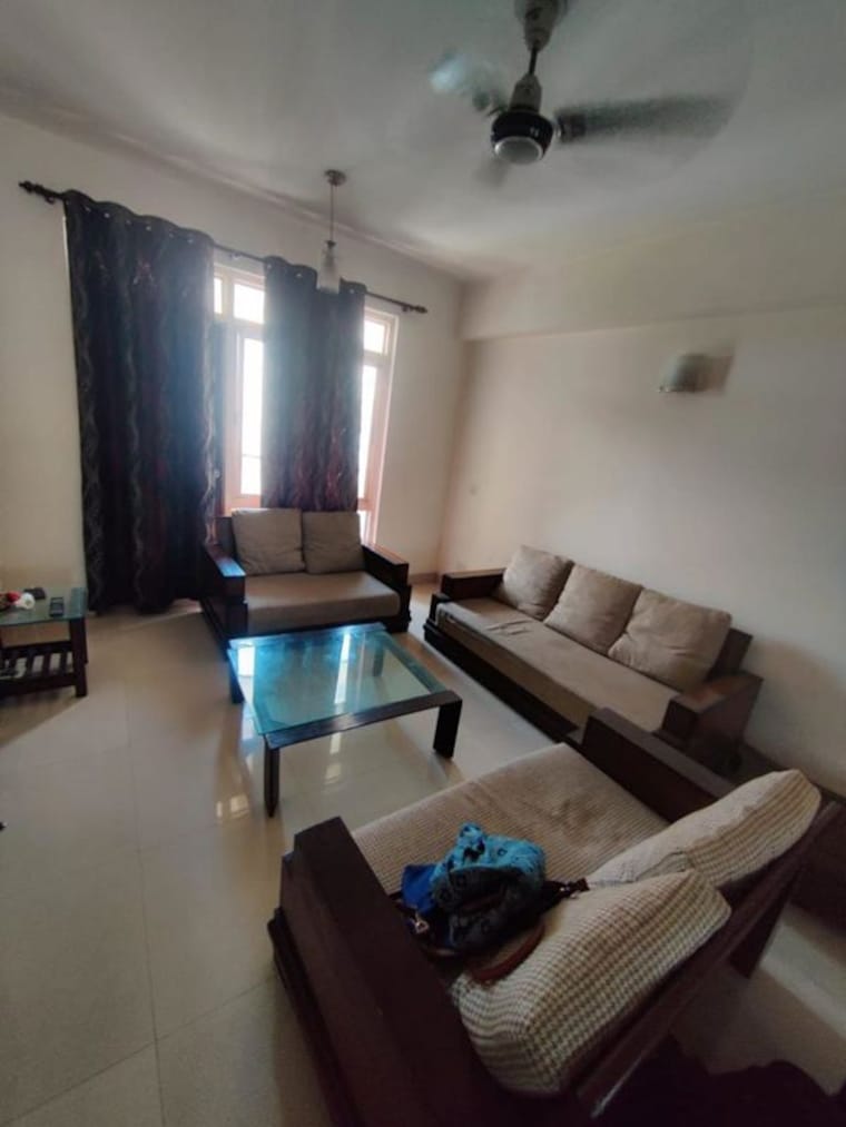 Living Room, sector 36 greater noida 6 Bedroom 101 Sq.Mt. Independent House In Sector 36 Greater Noida Greater Noida 10313580