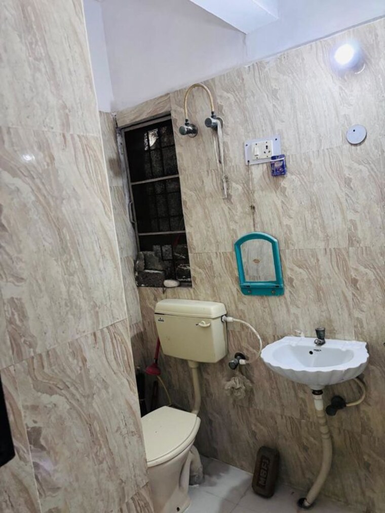 Bathroom, fusion-homes 3 Bedroom 1430 Sq.Ft. Apartment In Tech Zone 4 Greater Noida Greater Noida 10313571