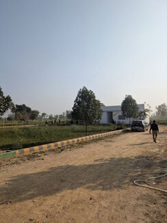 Plot For Sale in Amethi