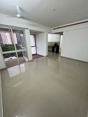 2 BHK Apartment For Rent in Puranik Tokyo Bay Phase 2A, Kasarvadavali