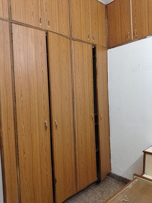 Furnished Amenities in 2 BHK Builder Floor at Btm Layout Stage 2 – for Rent