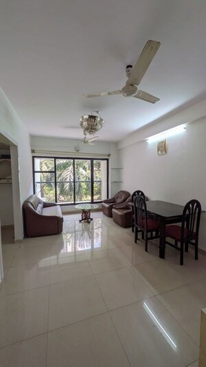 2 BHK Apartment For Rent in Valentine Apartments, Goregaon East