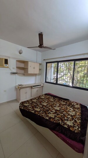 Bedroom in 2 BHK Apartment at Valentine Apartments, Goregaon East – for Rent