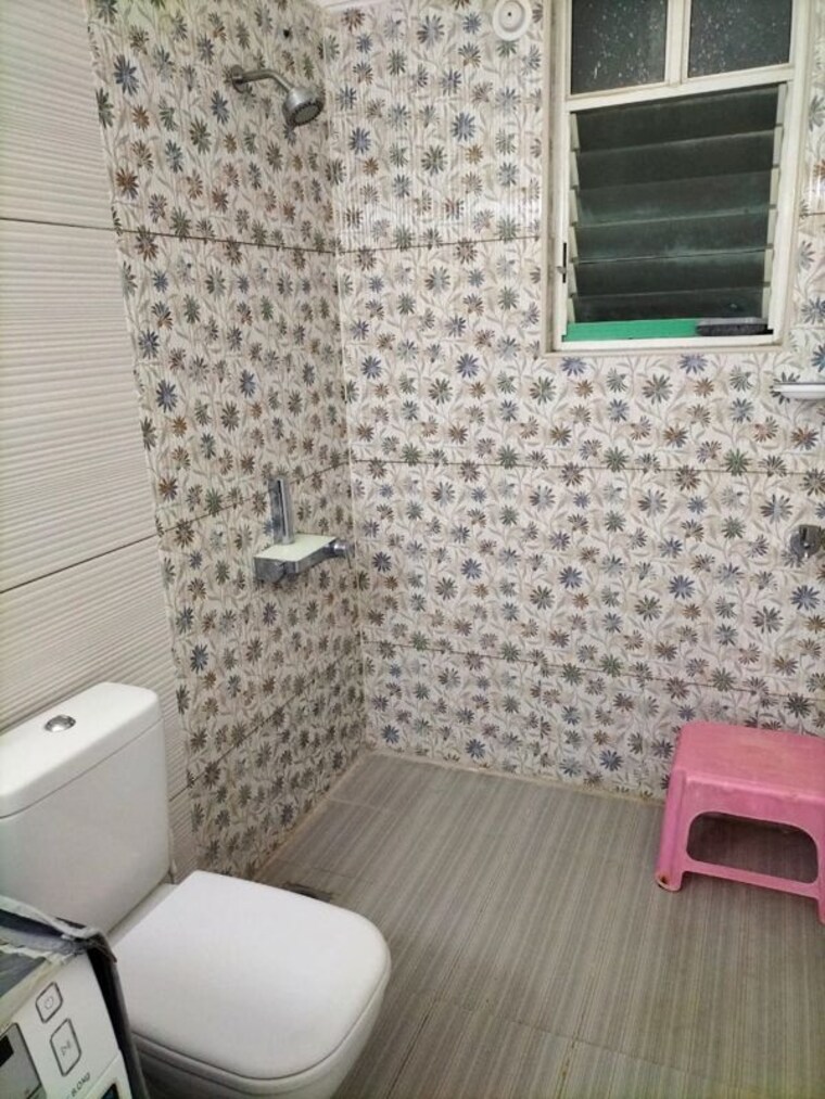 Bathroom, kumar-picasso 3 Bedroom 1834 Sq.Ft. Apartment In Hadapsar Pune 10313662