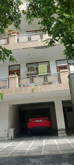 4 BHK 325 Sq.Yd. Villa in Greater Kailash II