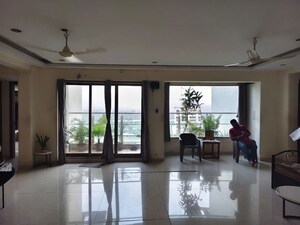 Room in 4 BHK Apartment at Kesar Exotica, Kharghar Sector 10 – for Rent