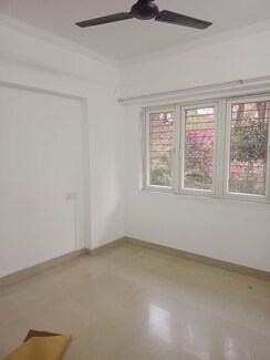 1 BHK + Extra Room Apartment For Rent in Royal Palm Island